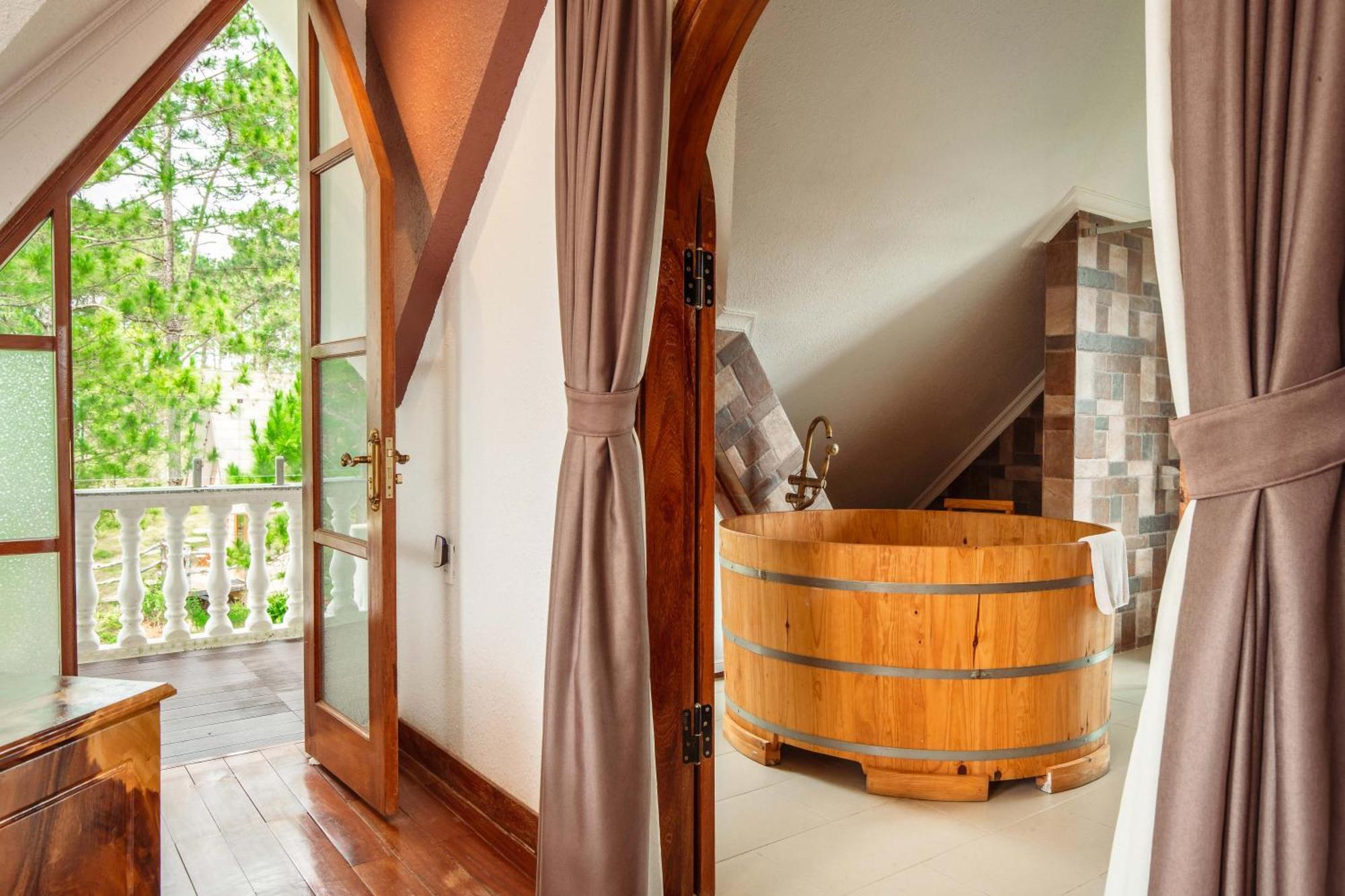 Kim Resort - Khu Nghi Duong Rung La Kim ダラット エクステリア 写真