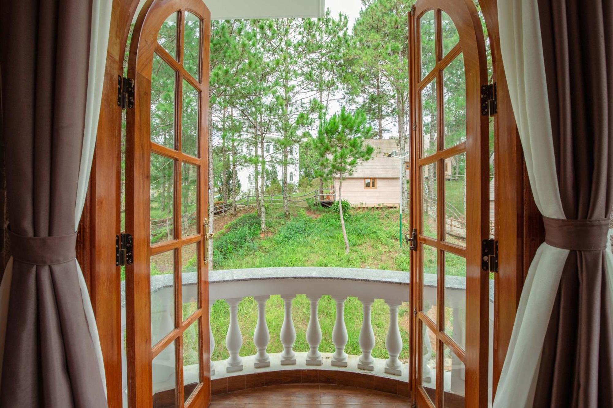 Kim Resort - Khu Nghi Duong Rung La Kim ダラット エクステリア 写真